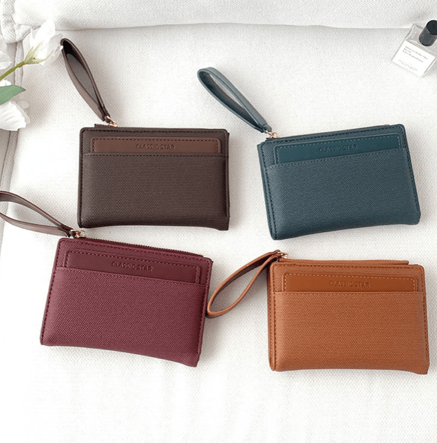 classic-star-textured-short-wallet-with-wrist-strap