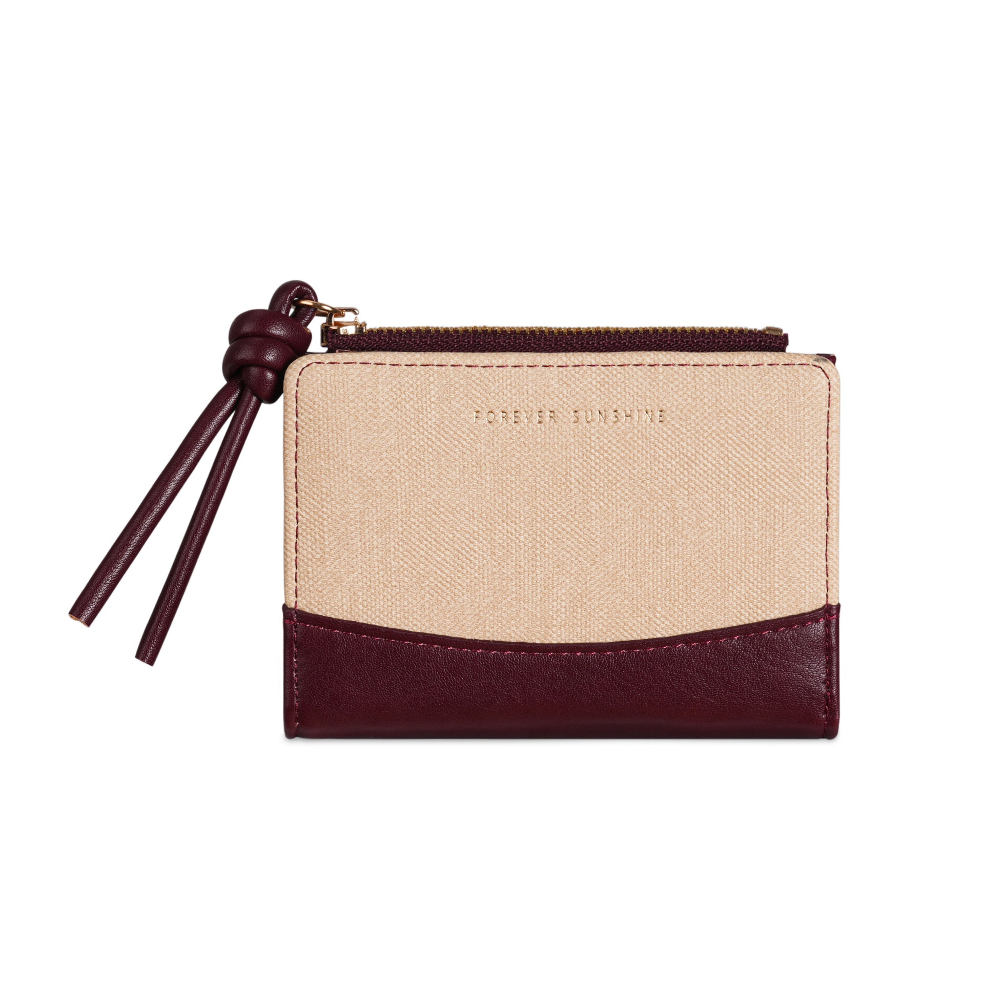 style-meets-everyday-functionality-in-a-compact